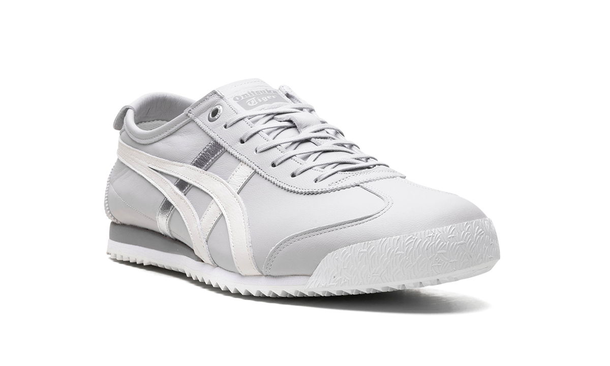 Onitsuka Tiger Mexico 66 SD Sneakers - Oyster Grey Cream Silver