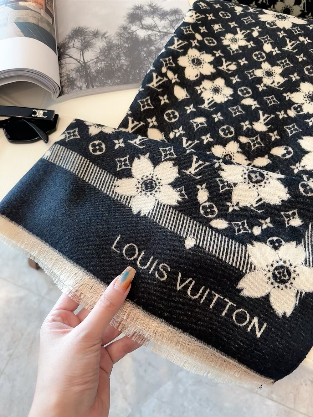 Louis Vuitton Floral Fringed Scarf — detail