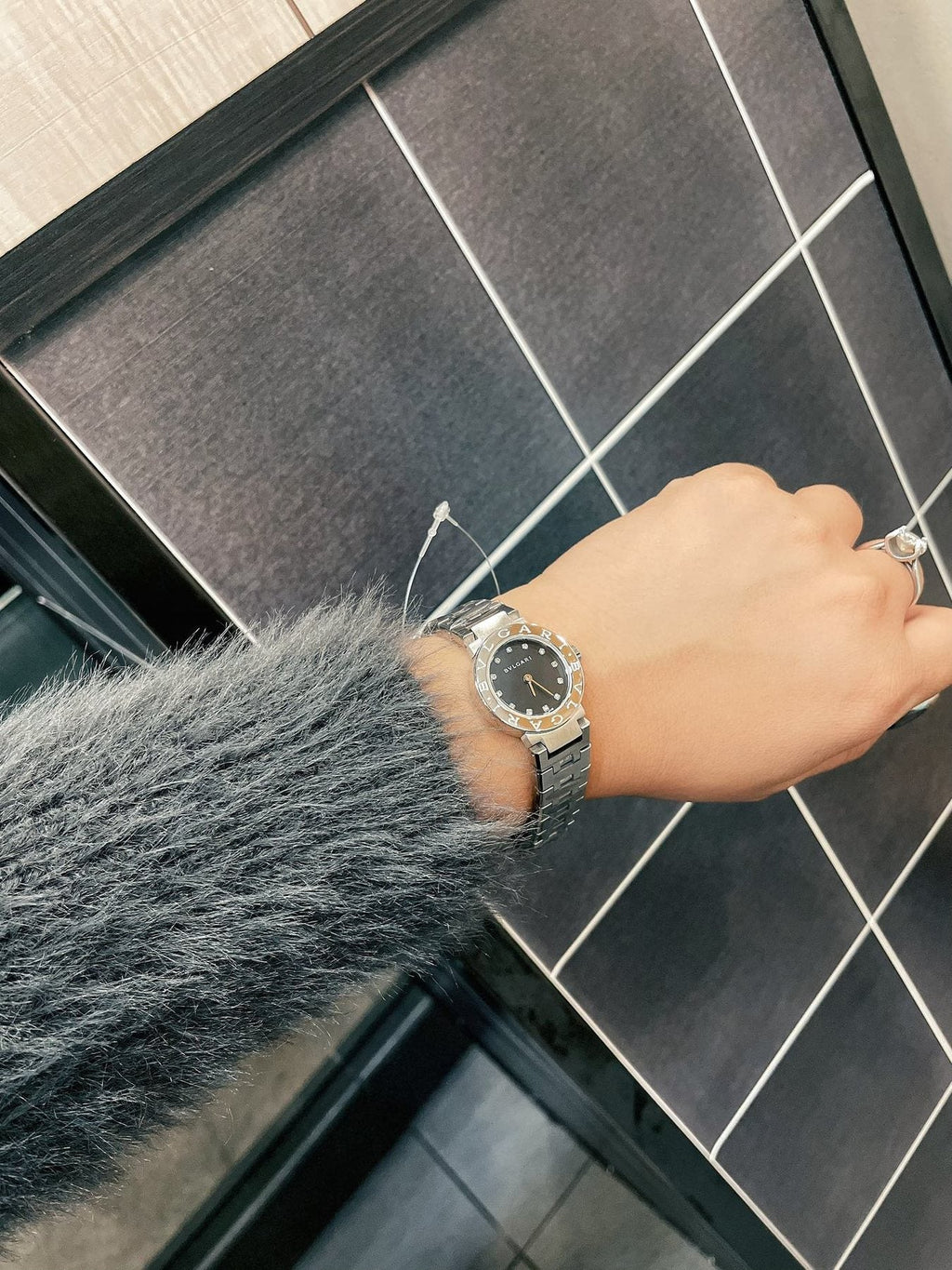 Bvlgari Black Dial Silver-Tone Bracelet Watch — model