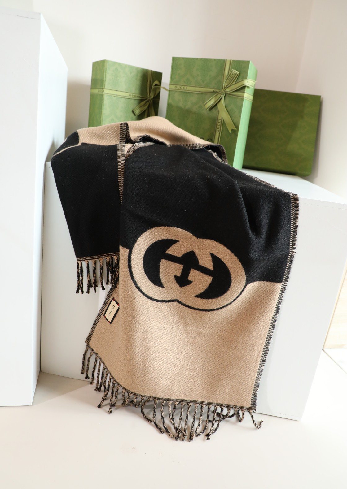 Gucci Beige and Black Fringed Scarf — front