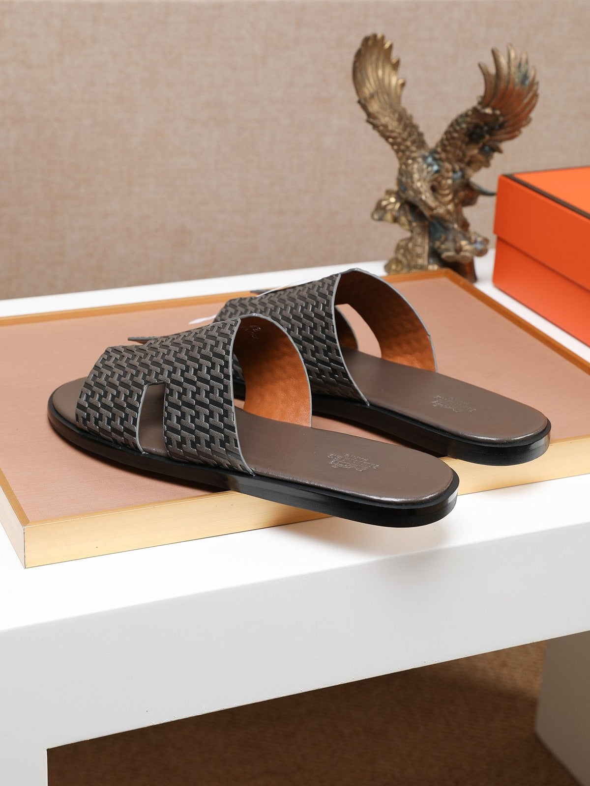 Hermes Woven-Texture Sandals — front