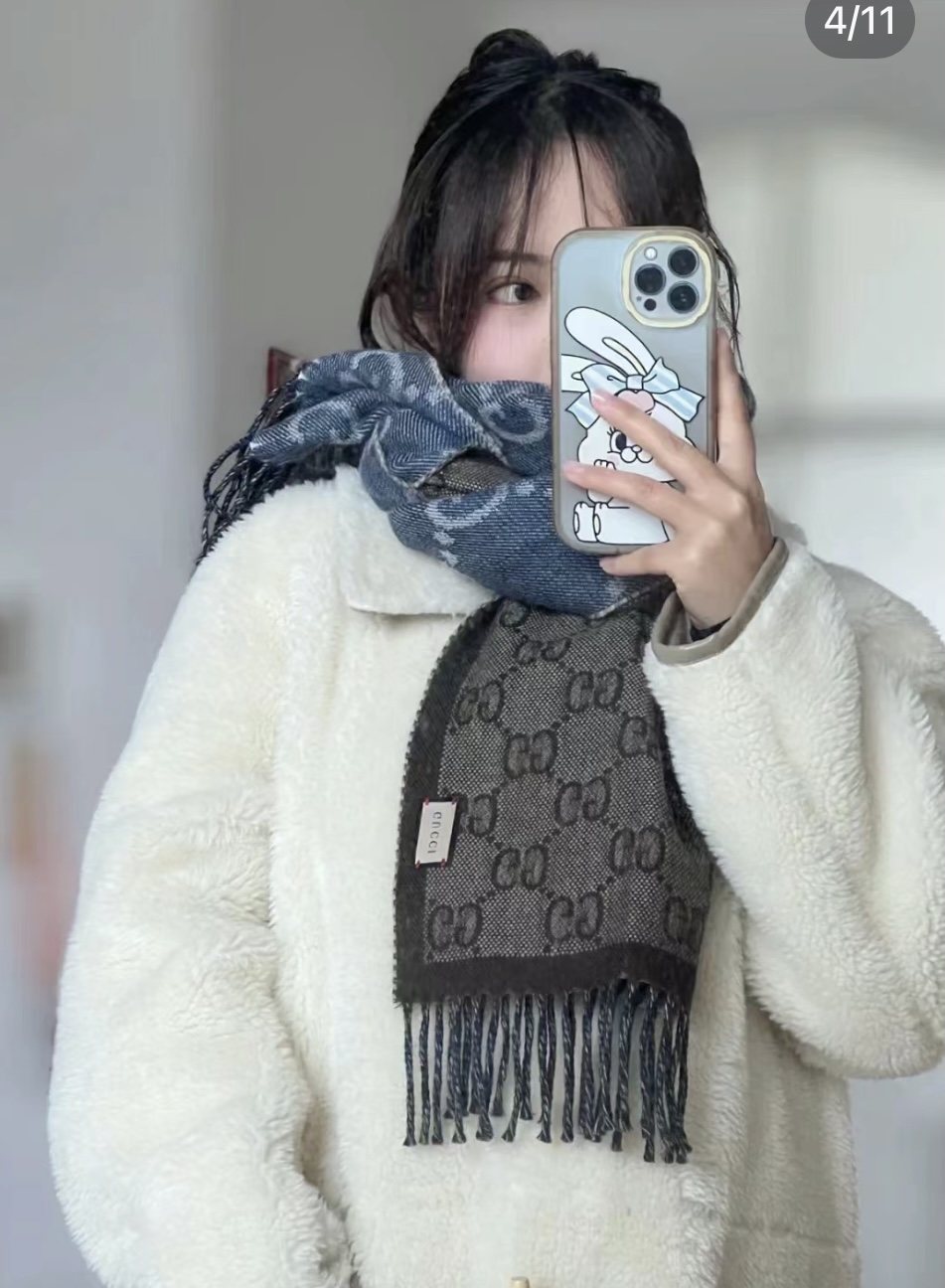 Gucci Reversible Blue and Brown Fringed Scarf — model