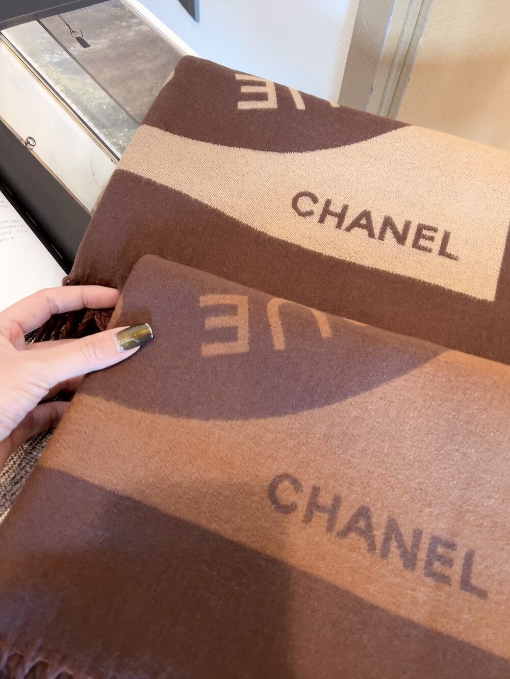 Chanel Brown Beige Fringed Scarf — detail