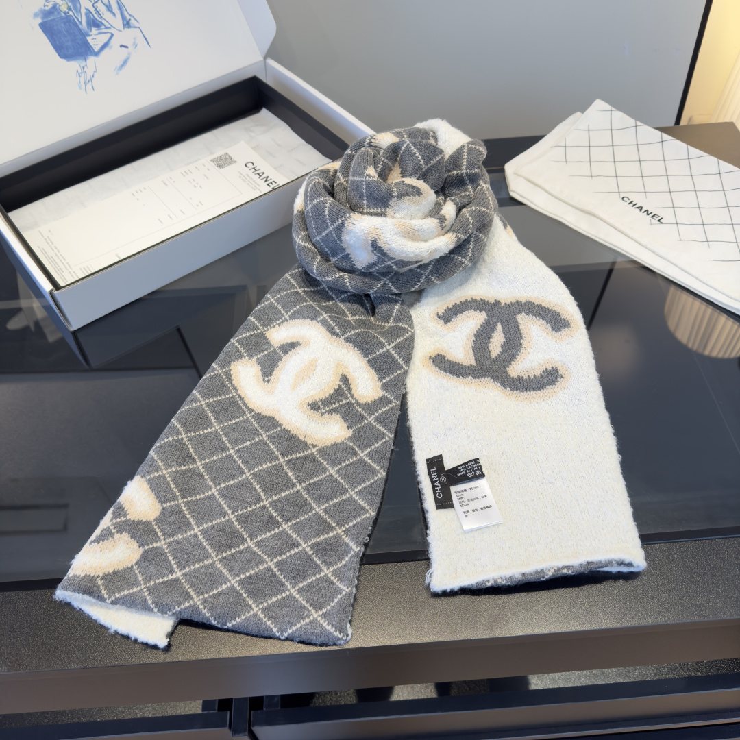 Chanel Grid Knit Scarf — front