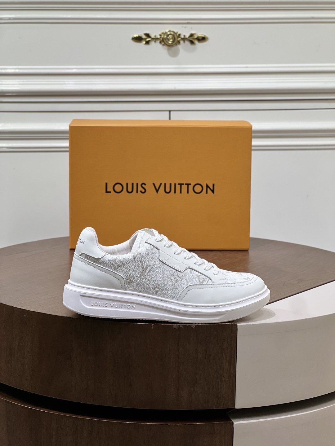 Louis Vuitton Textured Low-Top Sneakers — front