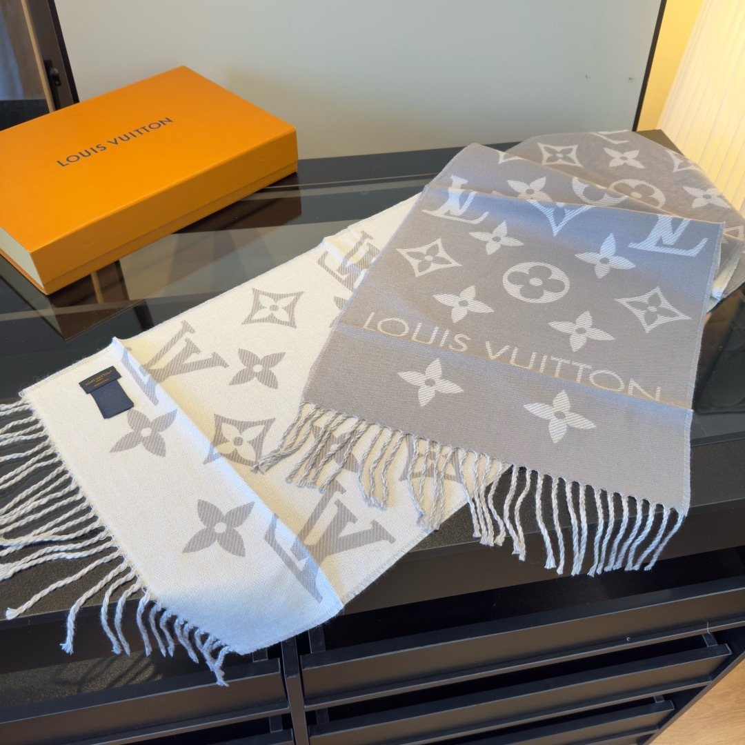 Louis Vuitton Monogram Fringe Scarf — hero
