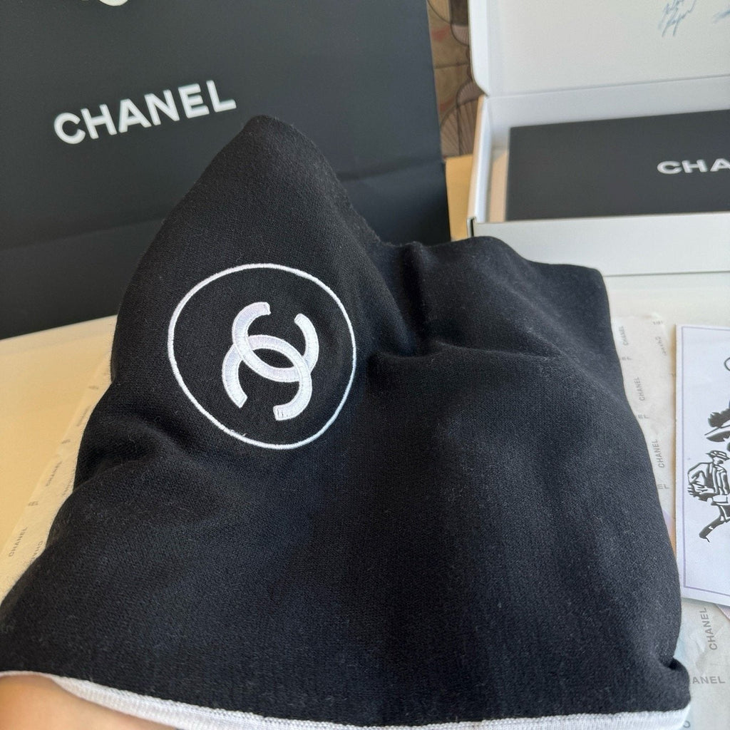 Chanel Contrast-Trim Logo Scarf — detail