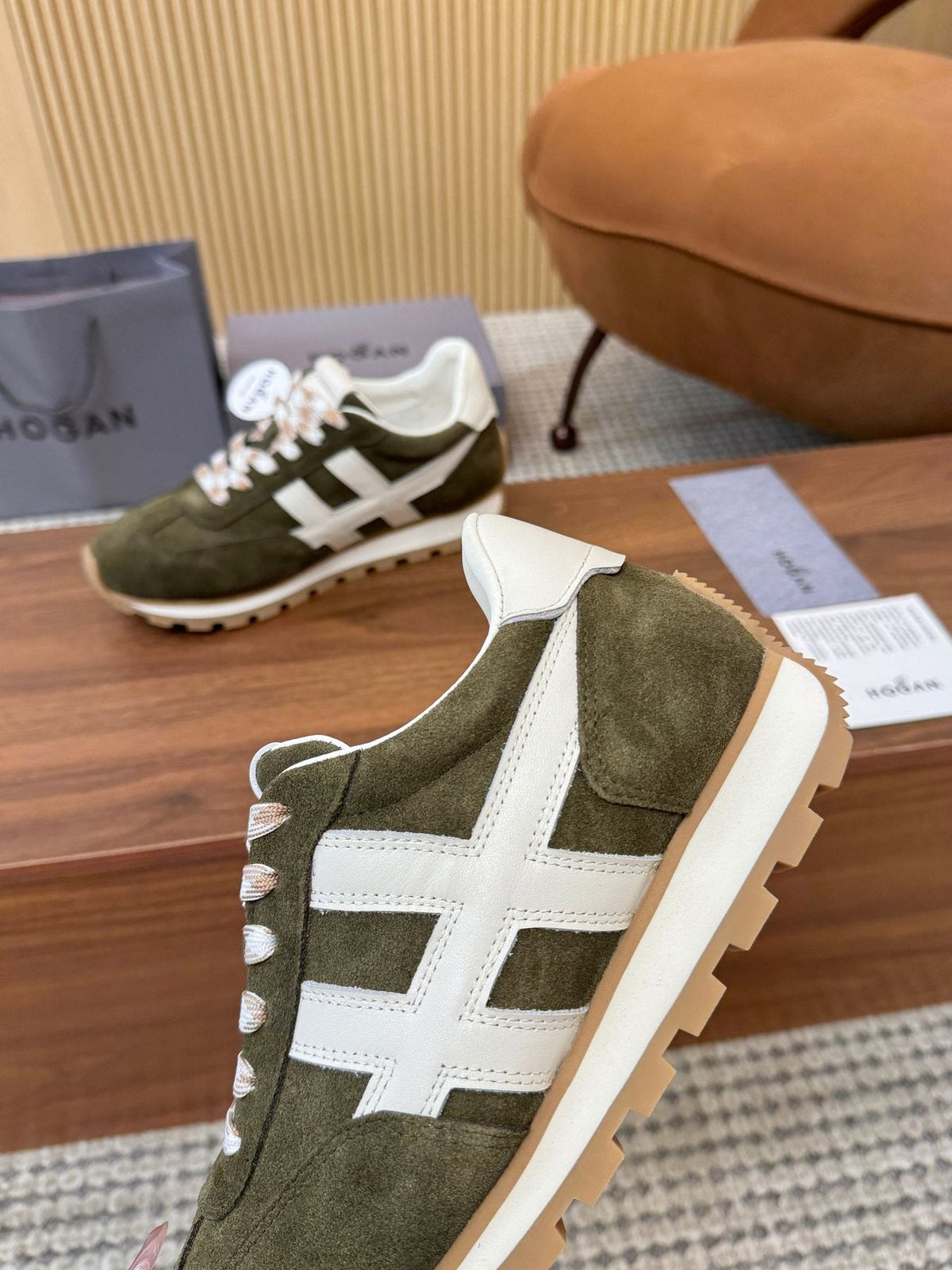 Hogan Leather Low-Top Sneakers — front