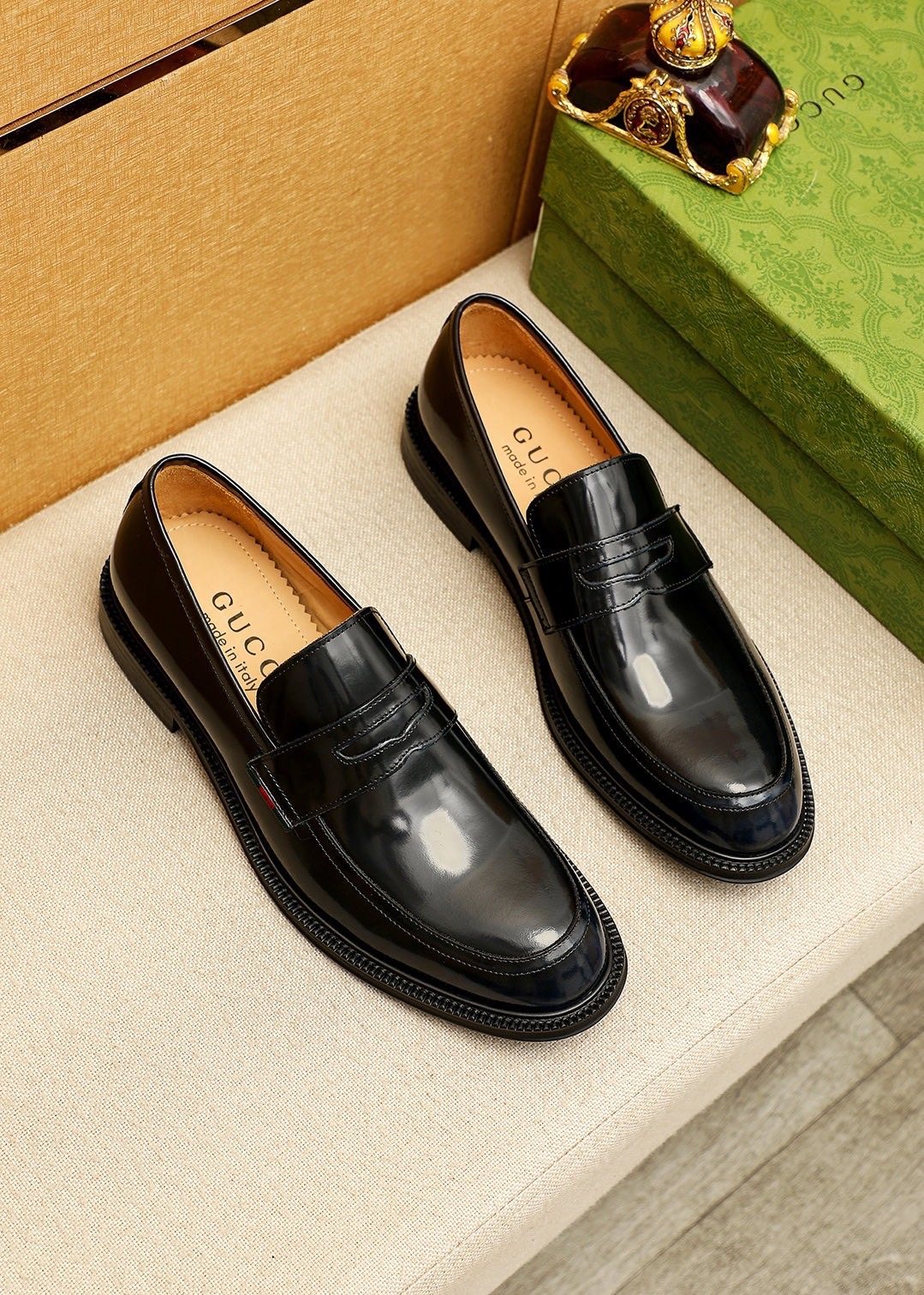 Gucci Polished Penny Loafers — front
