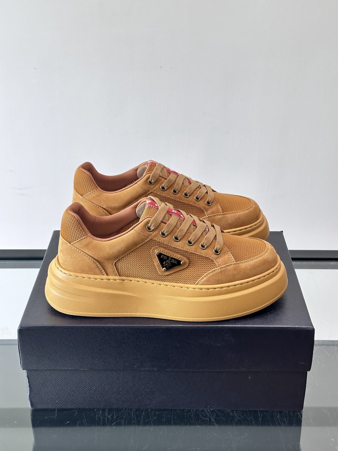 Prada Triangle Detail Low-Top Sneakers — front
