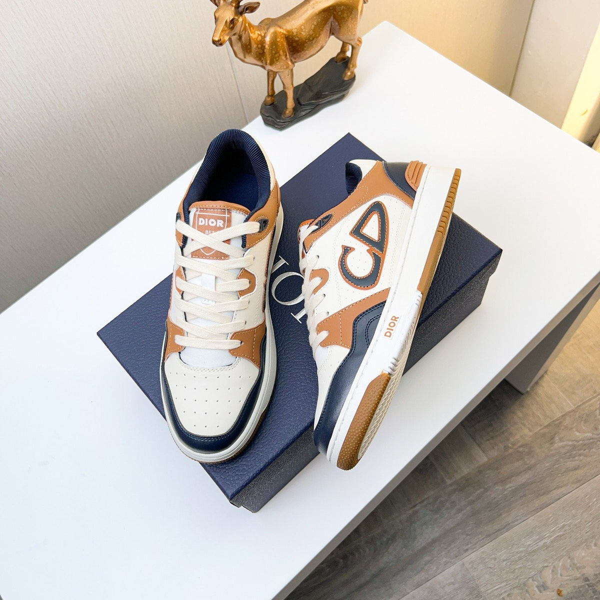 Dior B57 Low-Top Sneakers — front