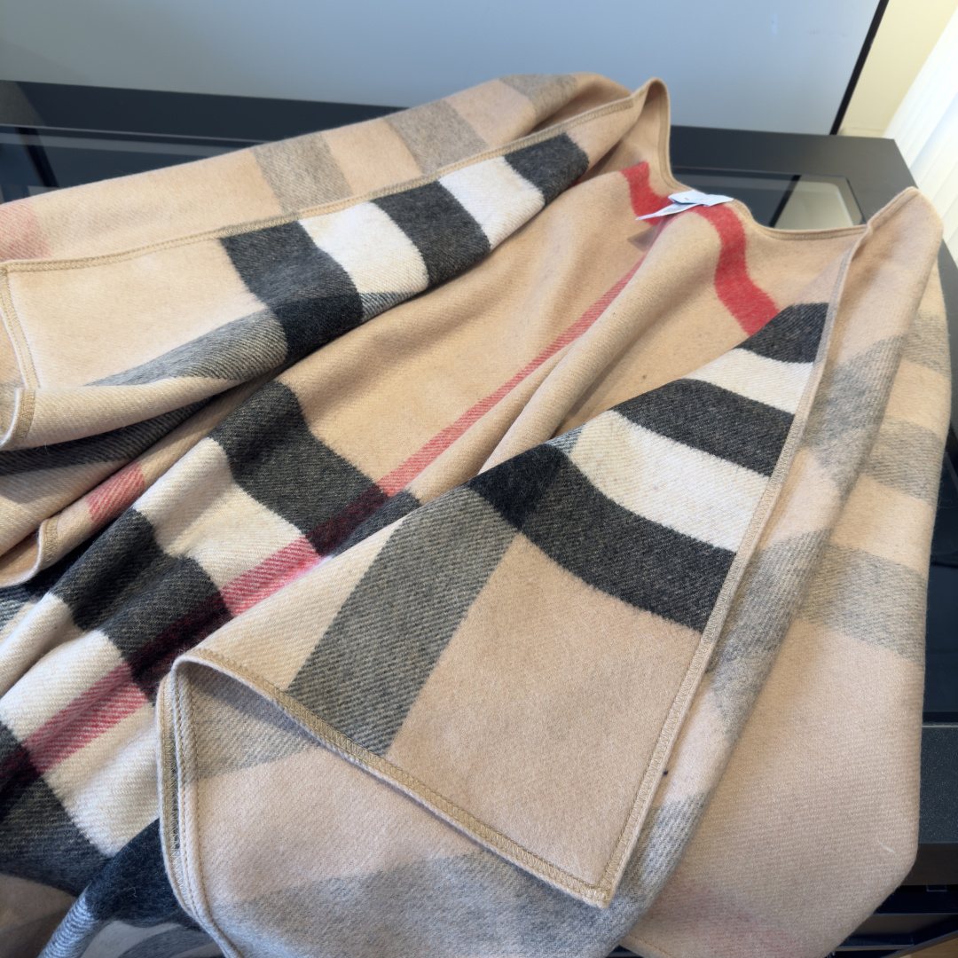 Burberry Reversible Plaid Poncho — detail