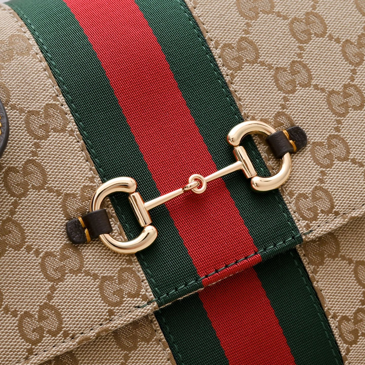 GUCCI GG Paparazzo Medium Top Handle Bag