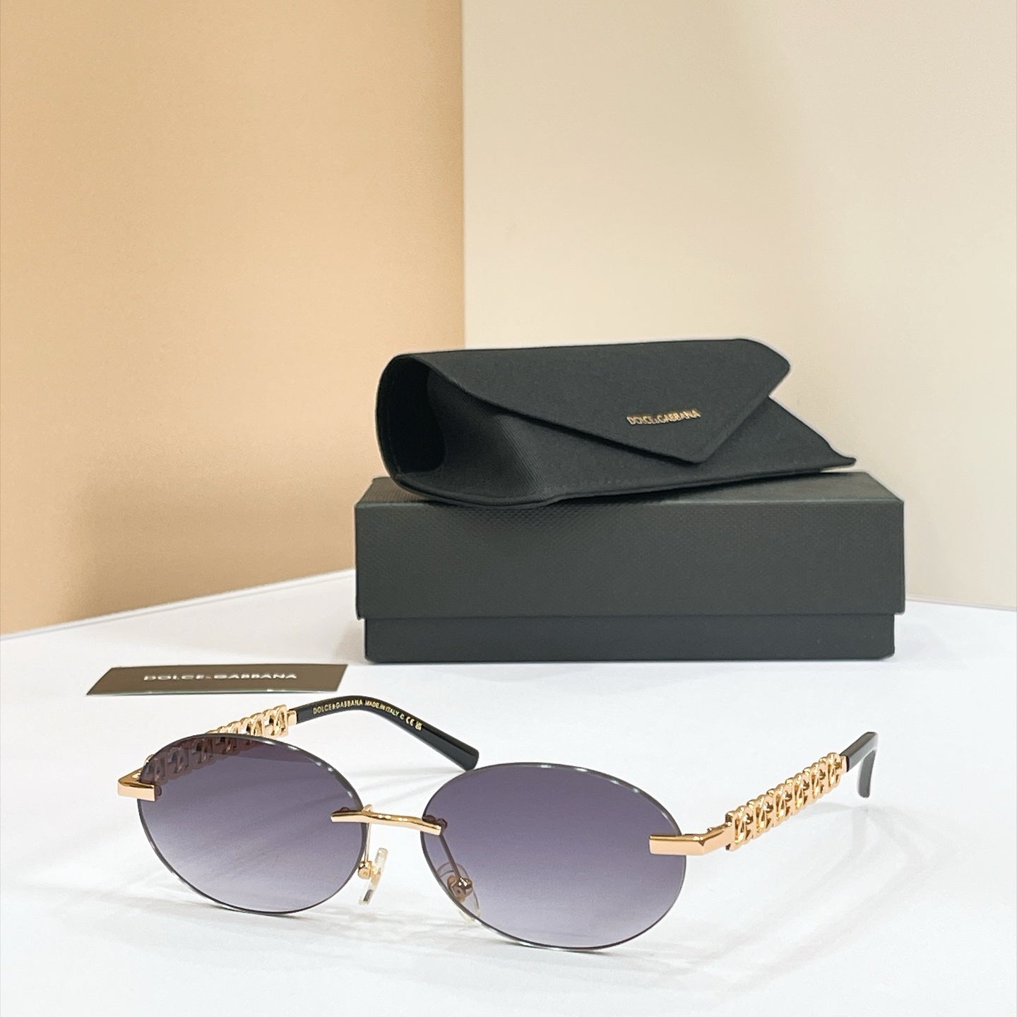 Dolce & Gabbana Sunglasses – DG8016