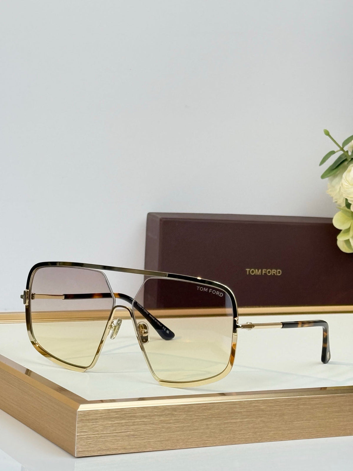 Tom Ford Sunglasses – Warren-02 (TF867)